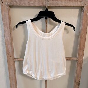 Old Navy Ultrlite Athletic Cream Tank Top